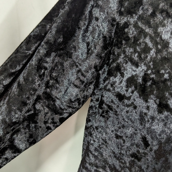 Sese Code Velvet Top Sz M - Picture 5 of 11